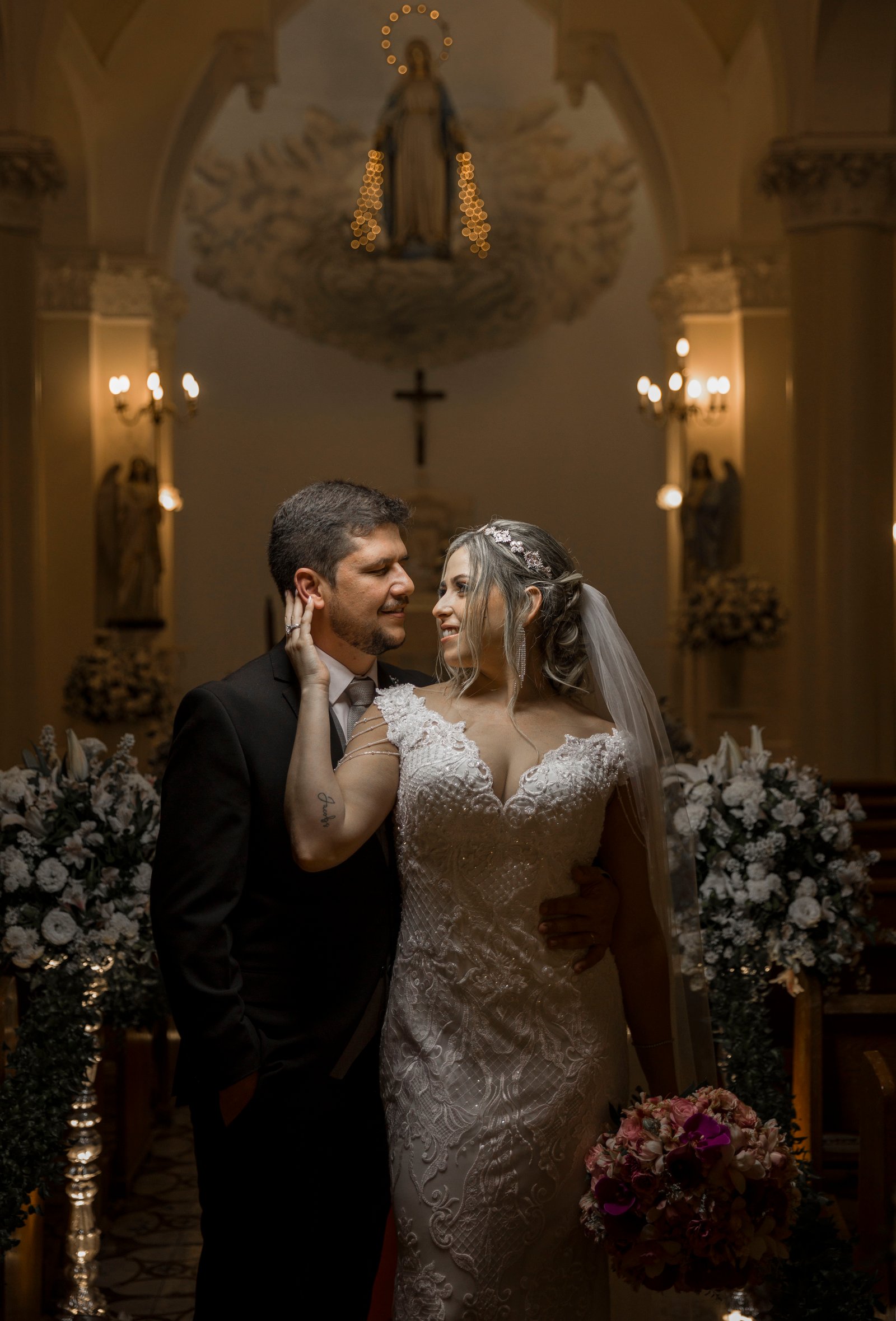 Couple inside church, Rio de Janeiro wedding